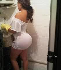 What Will You Do If You Have Her As Your Housegirl And Your Wife Isn't Around?